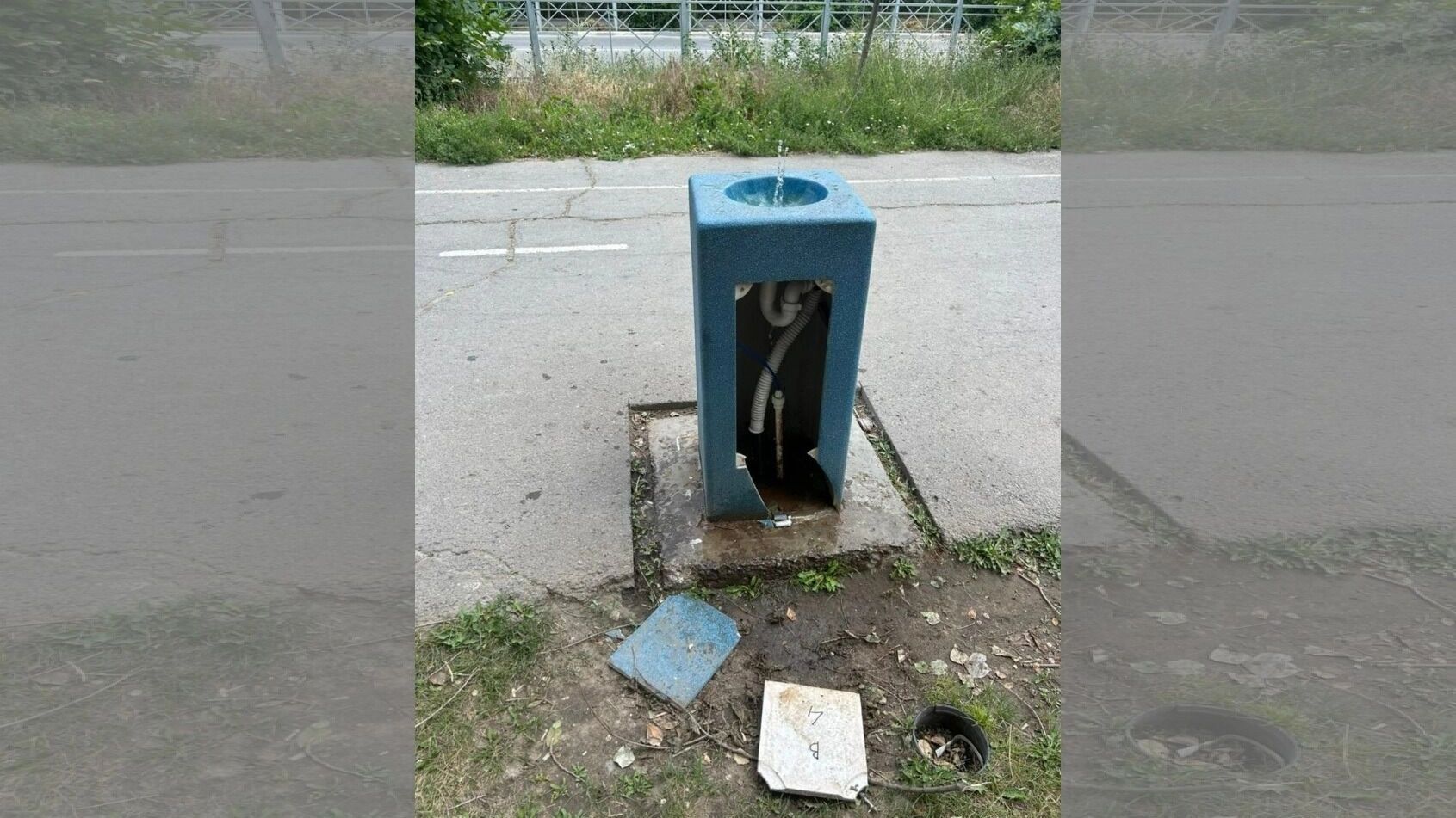 В Волжском неизвестные повредили питьевые фонтанчики