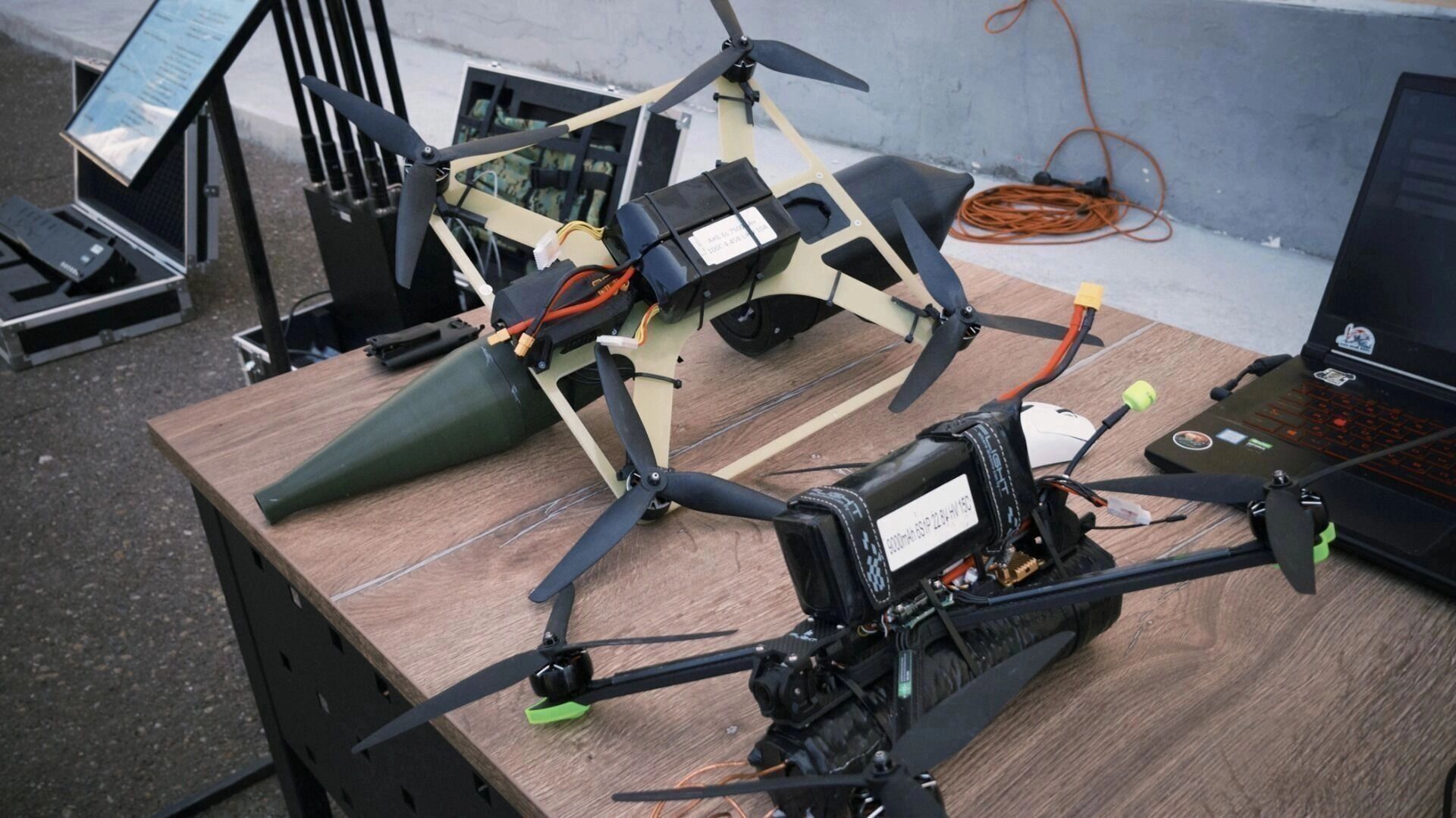 Волгоградцам напомнили, как вести себя при пролёте БПЛА