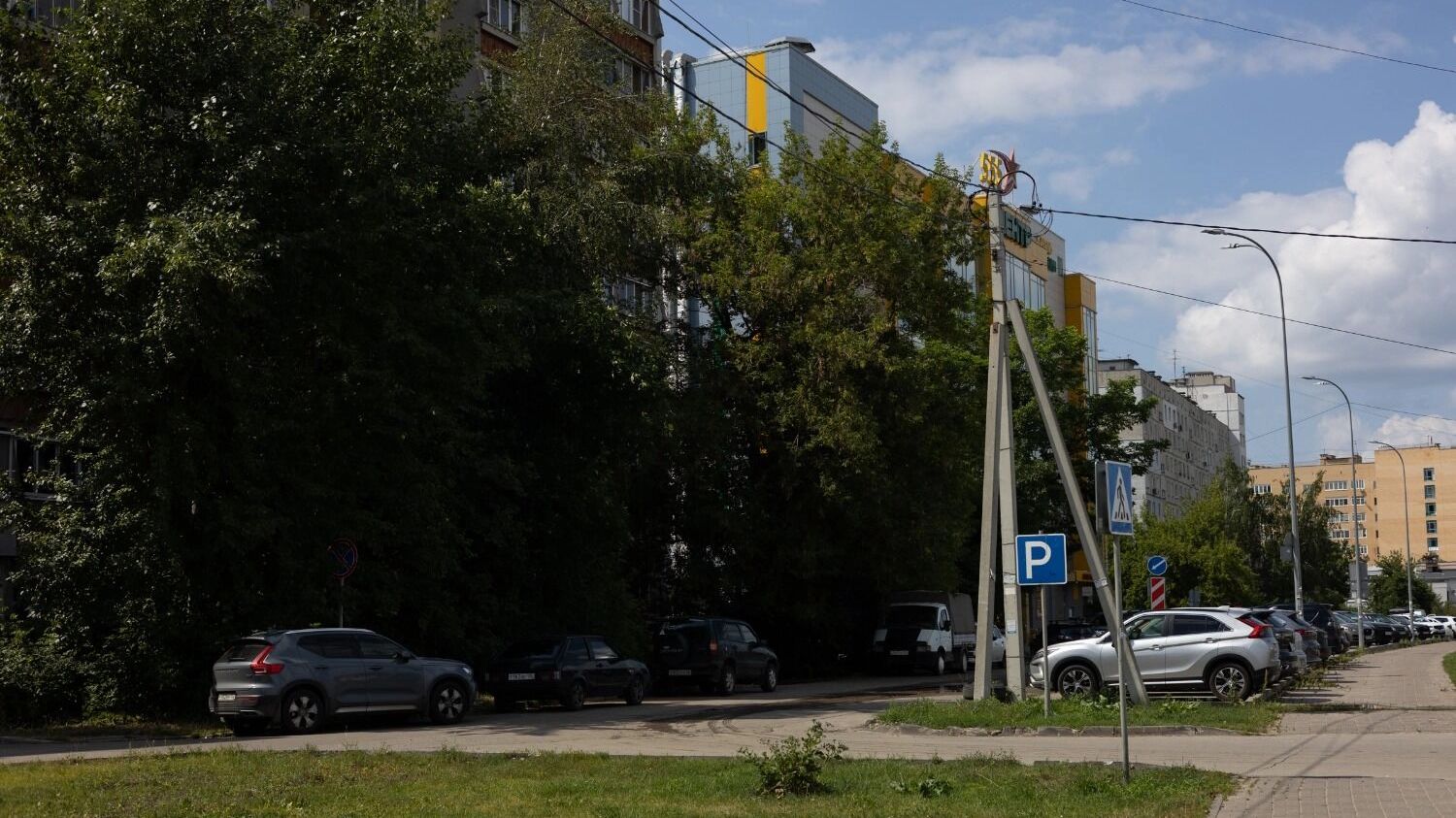 Второй выход построят около дома №4 на улице Дмитрия Павлова