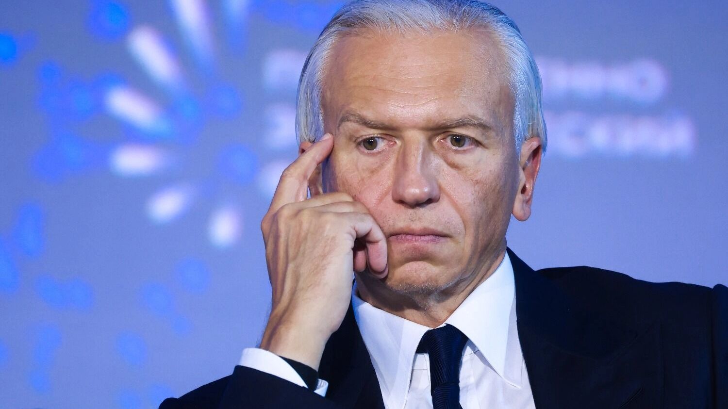 Кто купит российскую нефть? Как изменится мировой рынок после новых санкций США