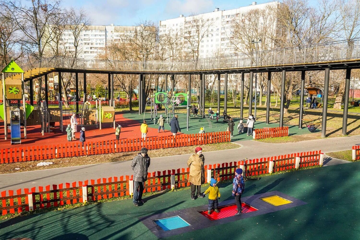 В 2025 году благоустройство затронет 2400 столичных дворов