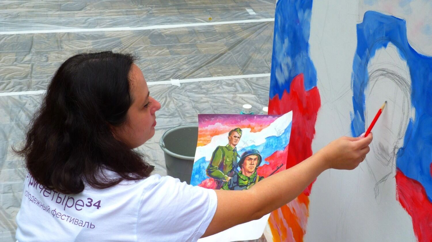 Площадка Арт-галерея на фестивале ТриЧетыре