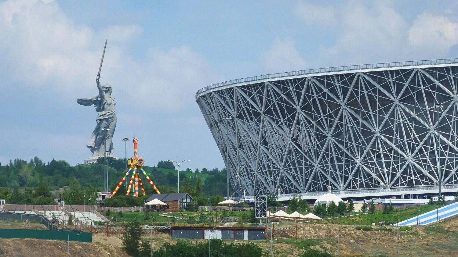 С Волги видно все основные достопримечательности Волгограда