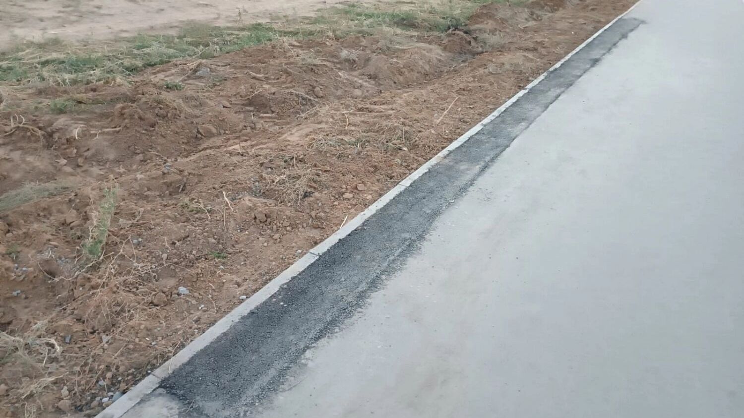 Ремонт асфальта на улице Гамзатова