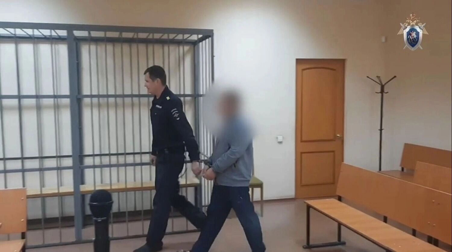 Чиновника, которого подозревают в получении взяток, отправили в СИЗО