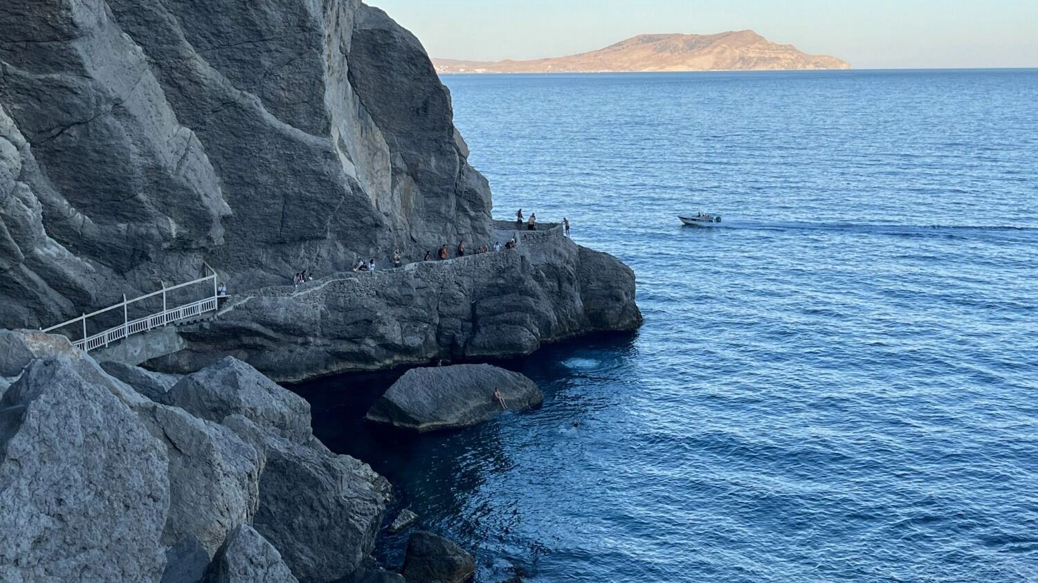 Дорога к гроту Галицина