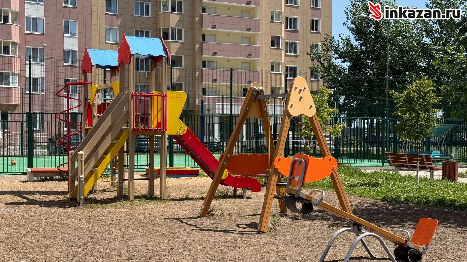 Детская площадка в ЖК "Салават Купере-1"