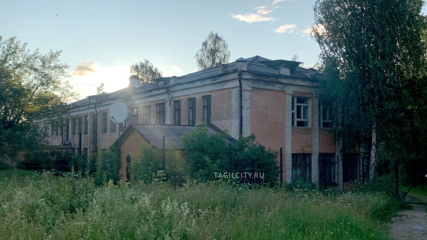 Состояние МАОУ СОШ №17 здание старшей школы (старое)