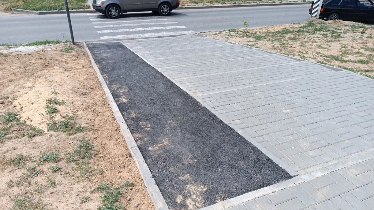 Новые пандусы около ярмарки в Дзержинском районе