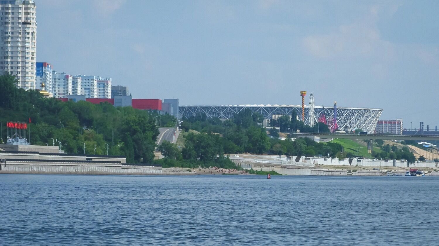 С Волги видно все основные достопримечательности Волгограда