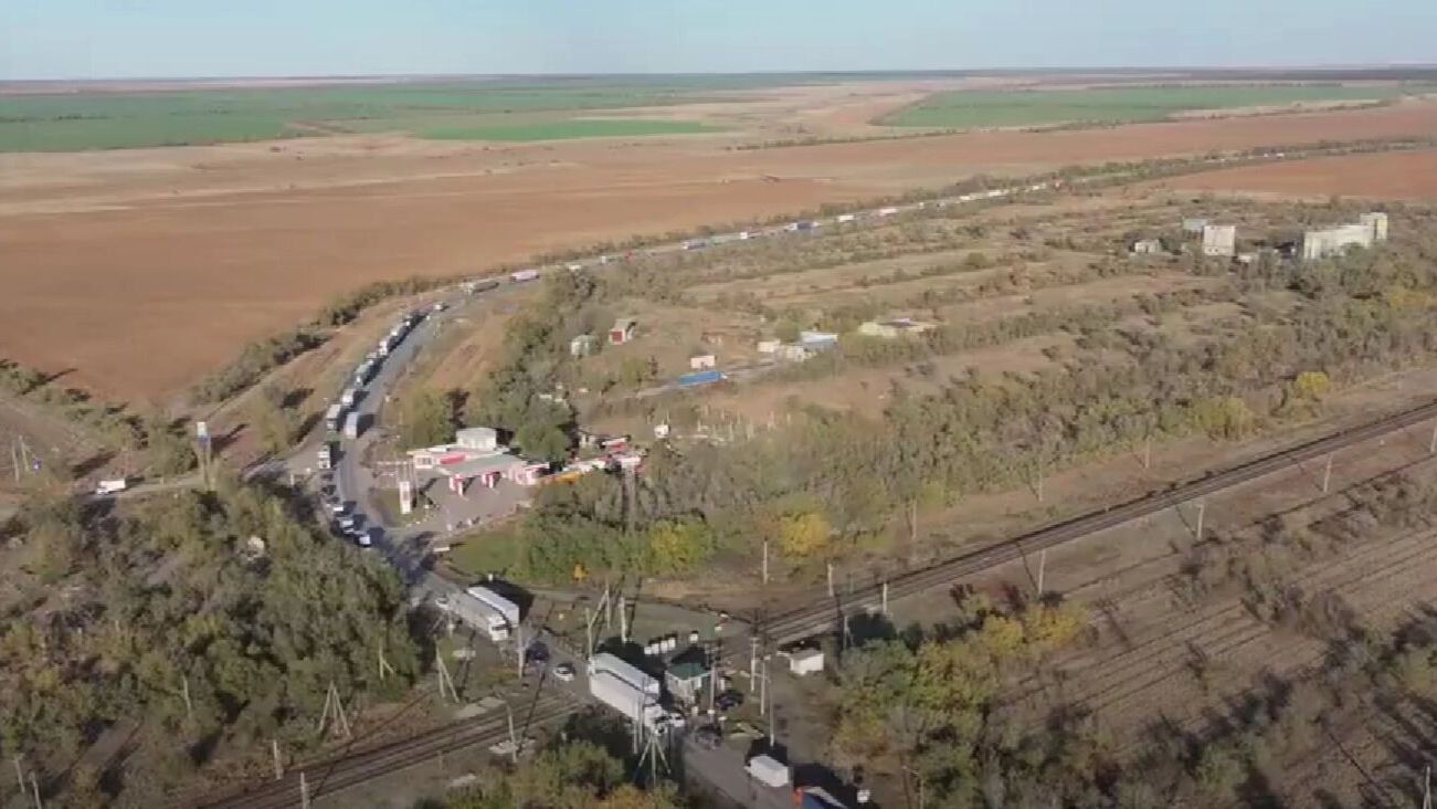 Спасение от пробок: строительство обхода Нового Рогачика показали с высоты — видео