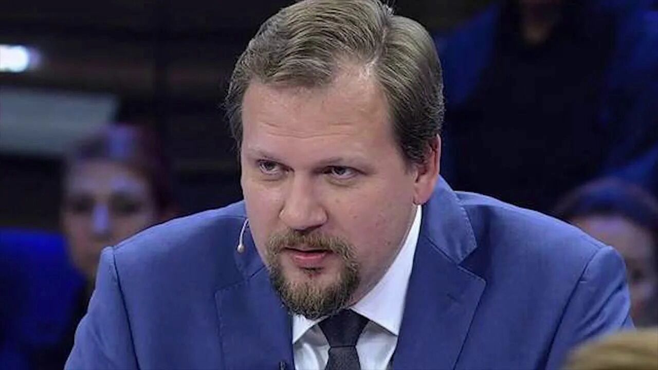 Политолог, декан факультета медиакоммуникаций МГИК Юрий Кот