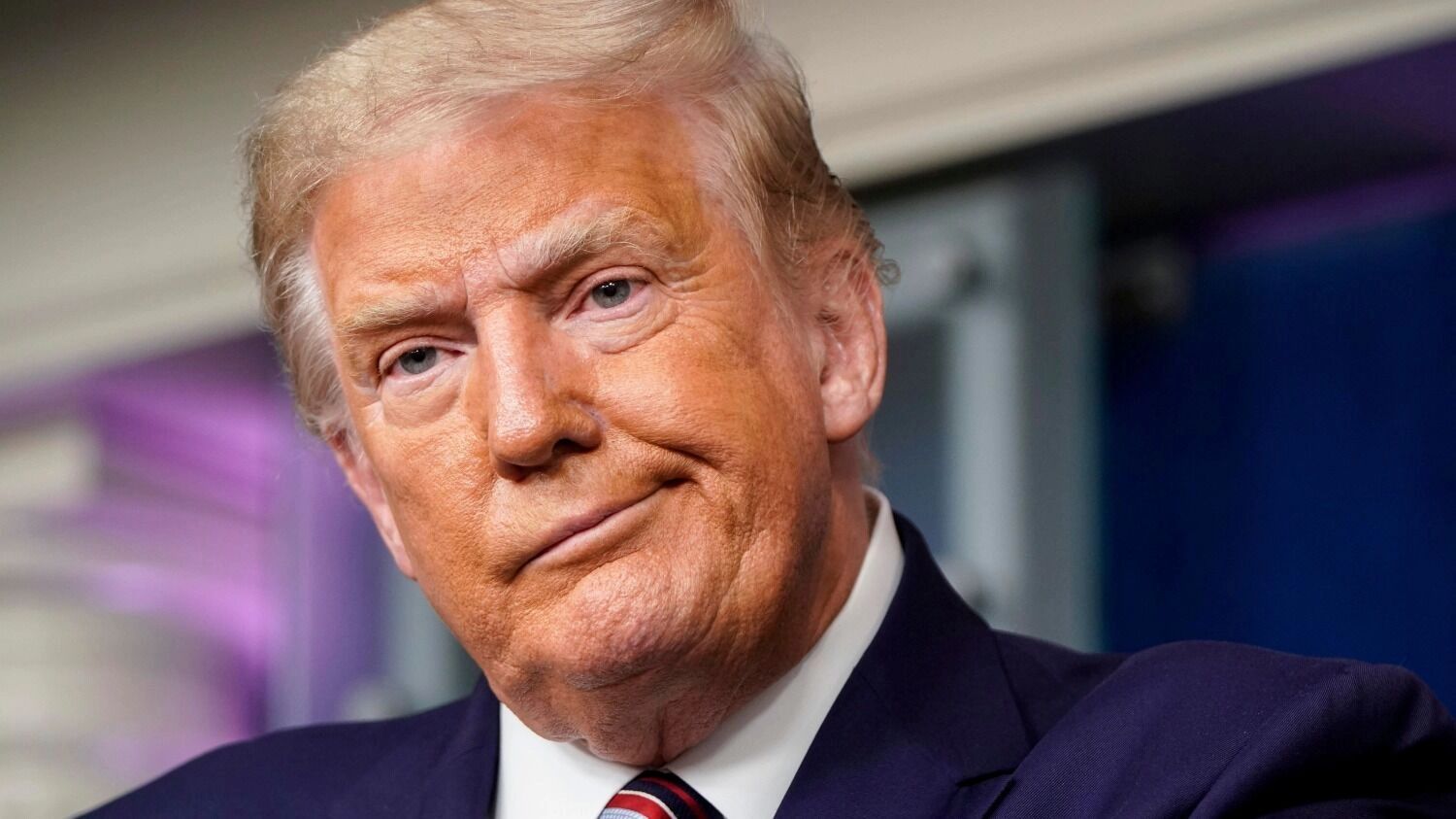 Портрет Дональда Трампа крупным планом