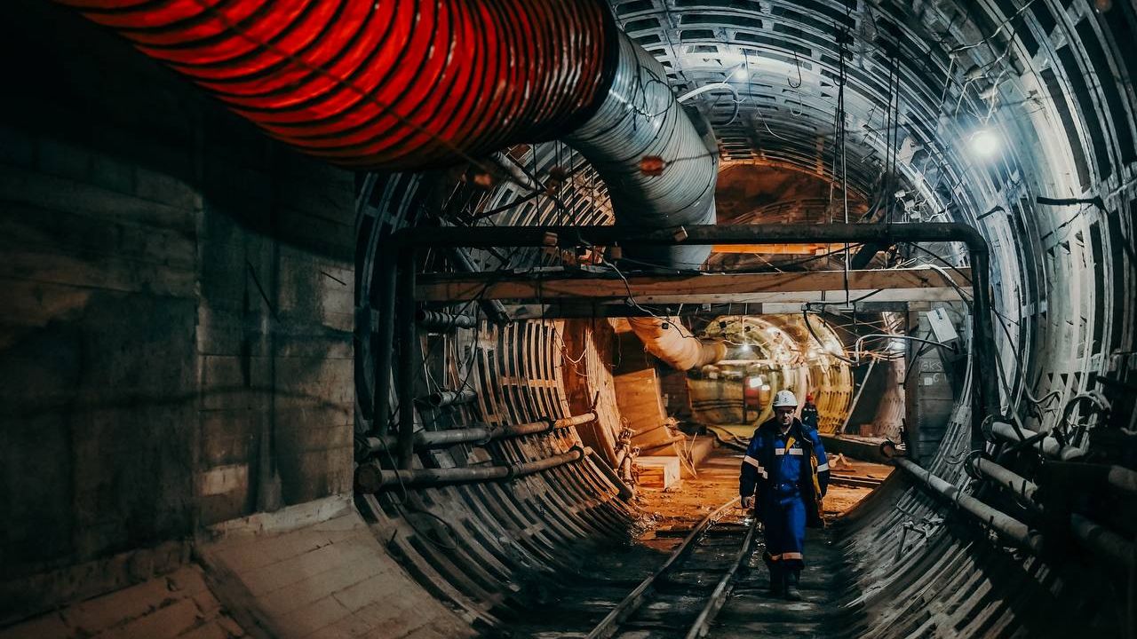 Строительству участка от «Путиловской» до «Каретной» в Петербурге дали зеленый свет