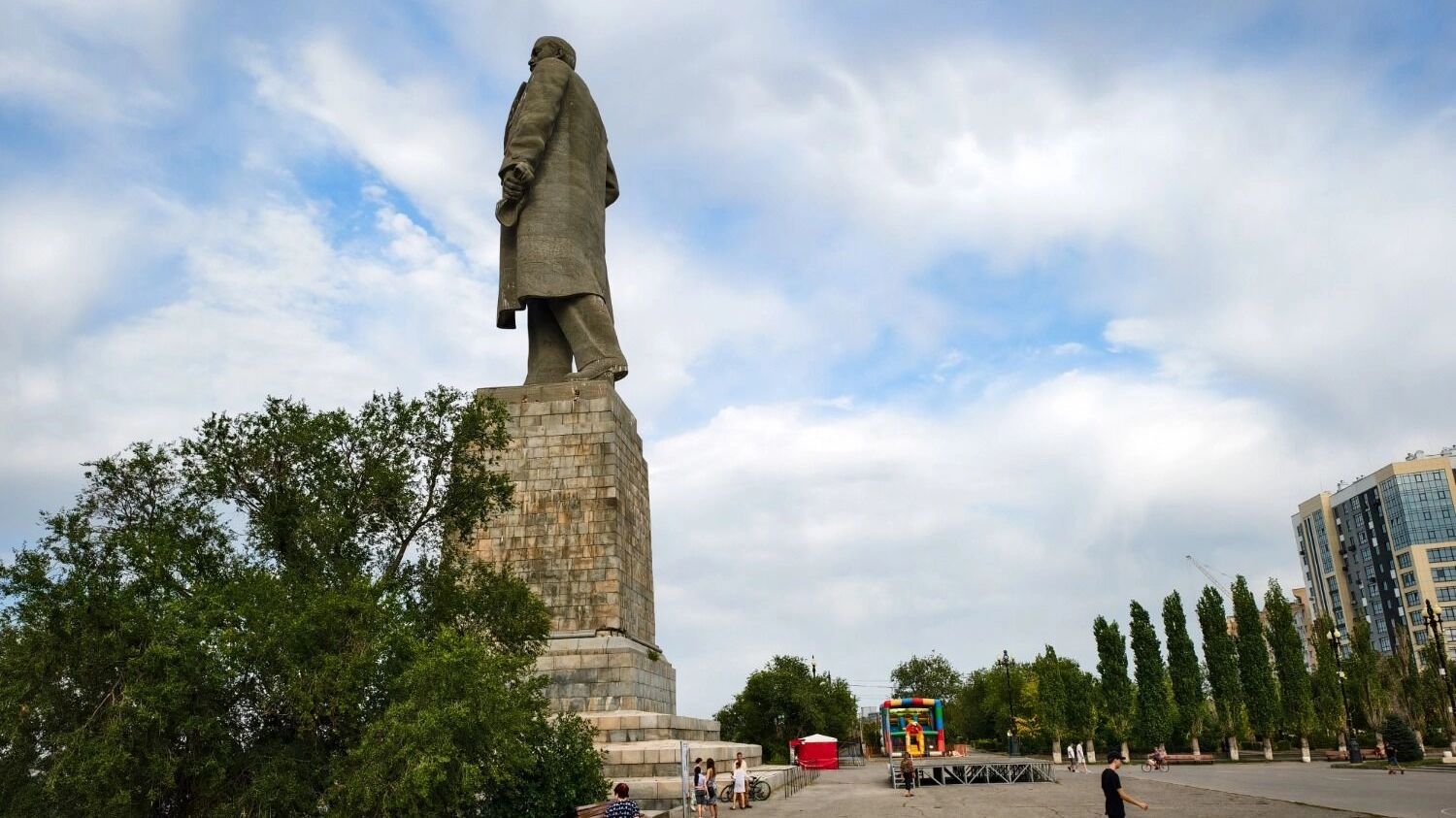 Когда начнется реставрация Ленина в Волгограде неизвестно