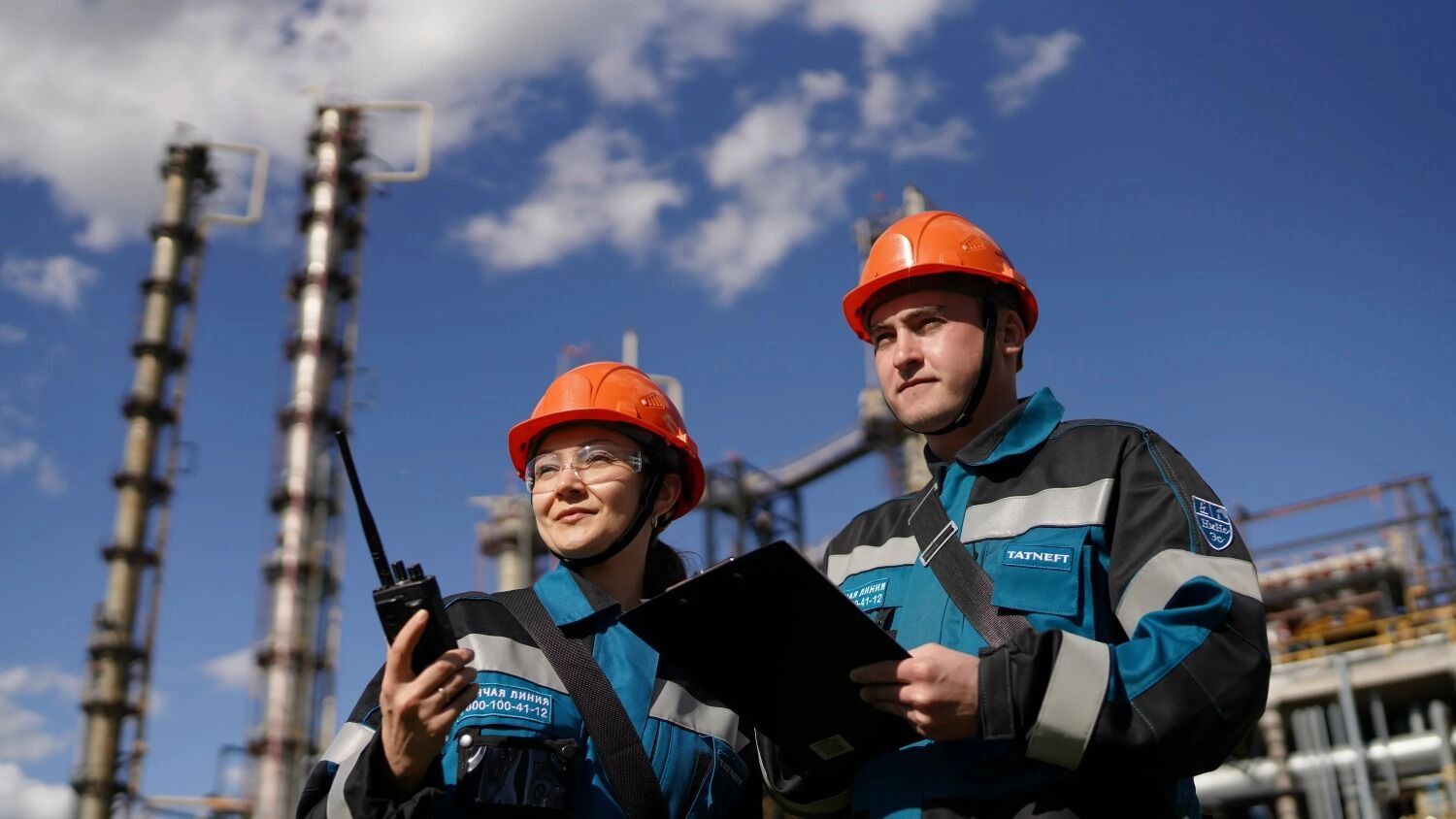 Сотрудники нефтесервисной компании