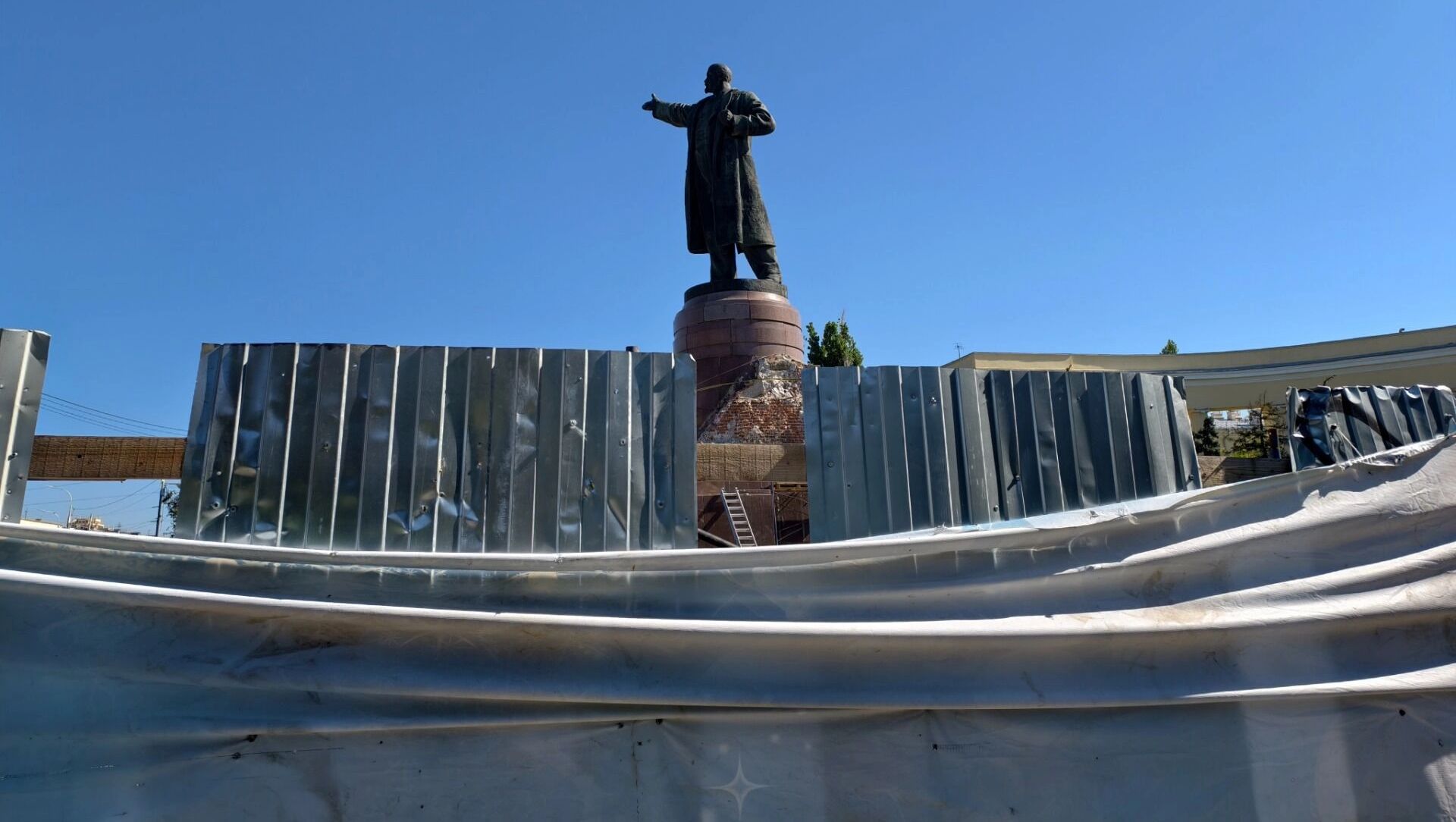 Памятник Ленину в Волгограде