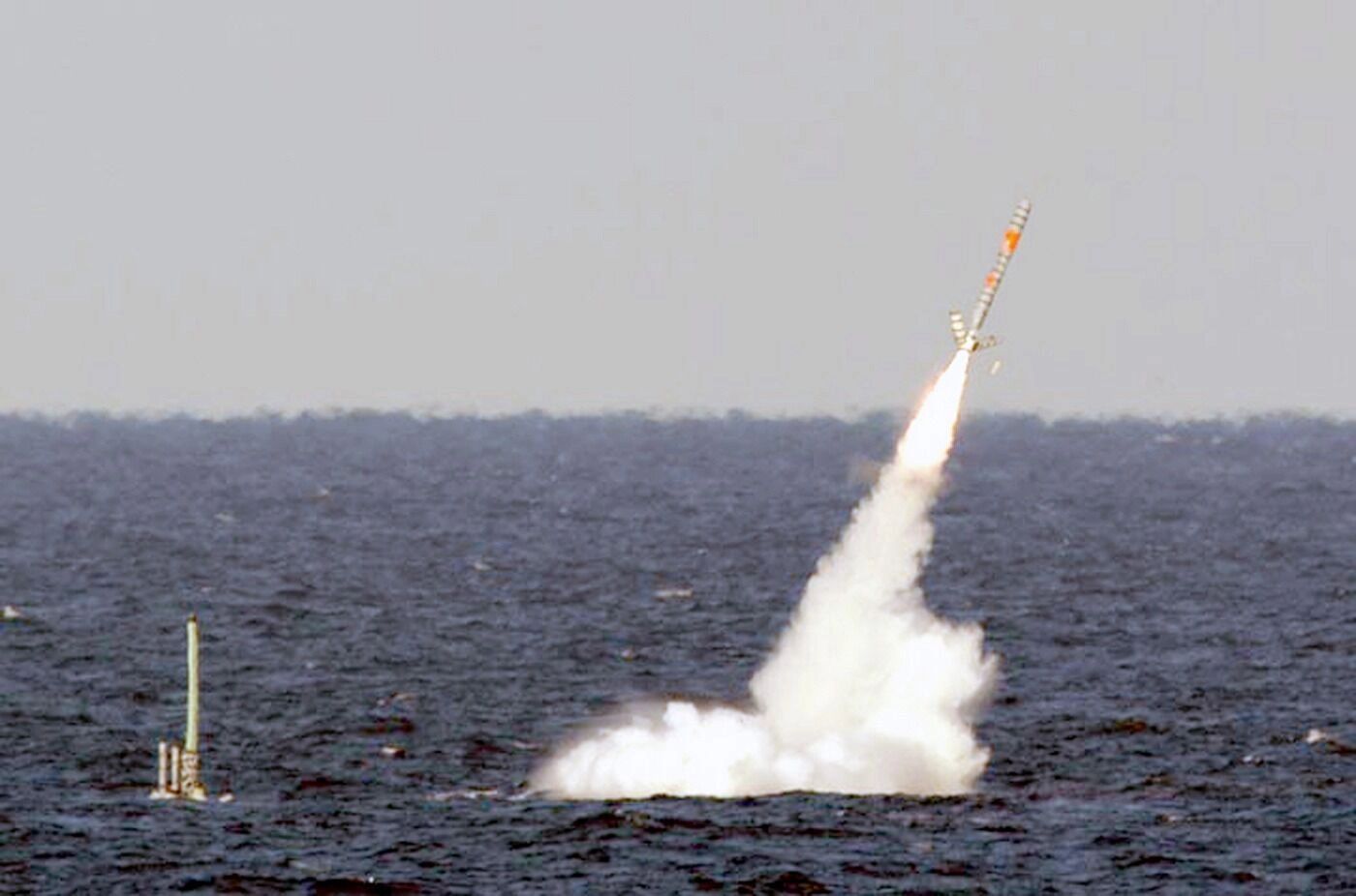 Если не Tomahawk, то — что? Киеву могут передать «дешевую» замену дальнобойной ракете