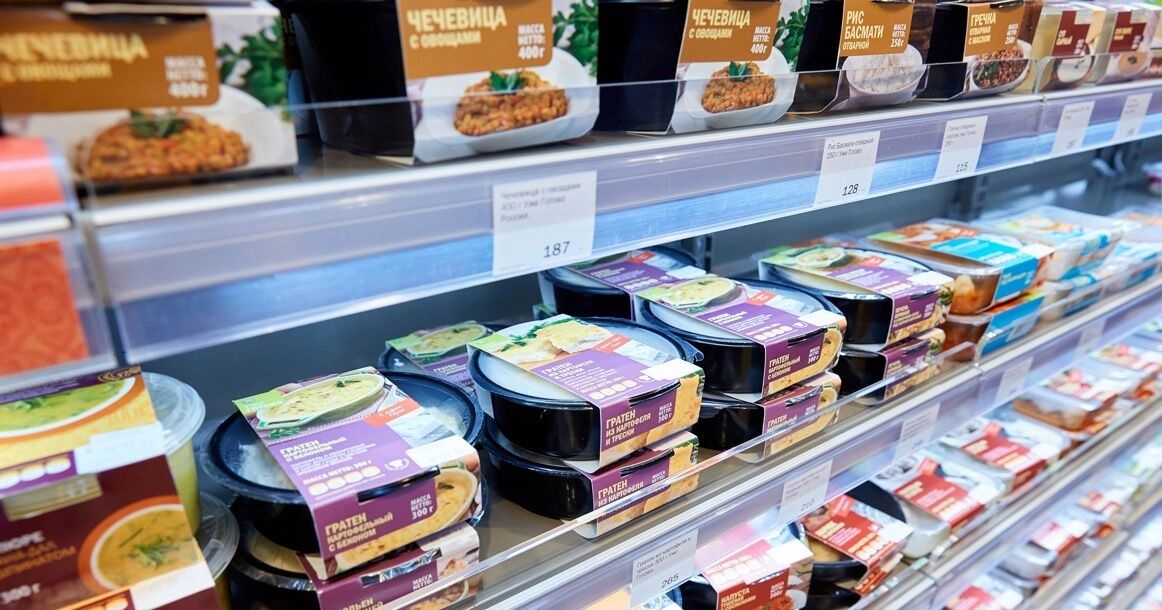 200 процентов прибыли на просрочке: как сохранить здоровье после похода в супермаркет