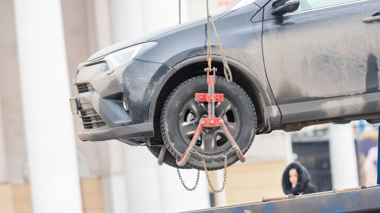 «Бабушкин капкан»: суды начали отбирать машины у честных покупателей