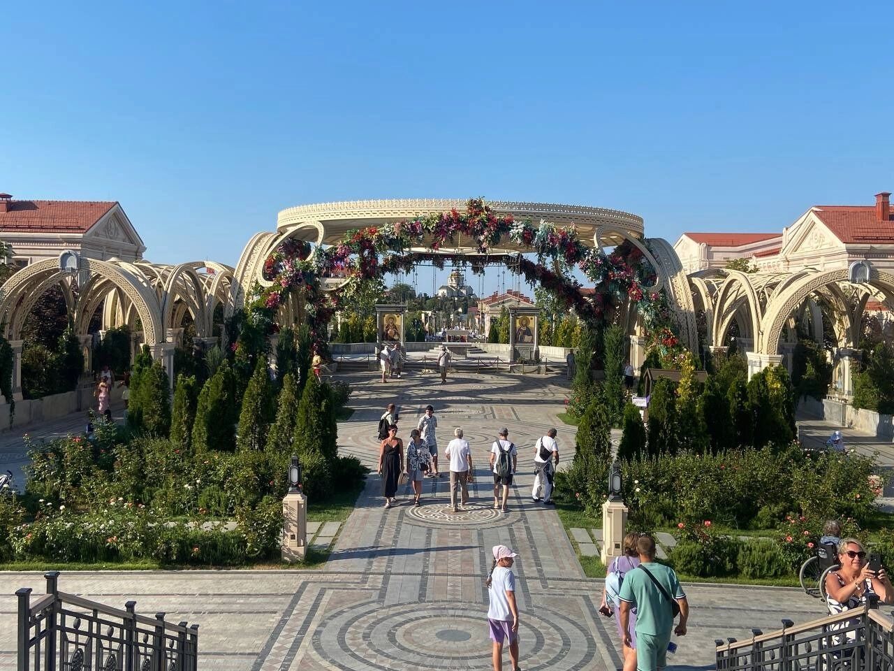 Храм под открытым небом в Севастополе