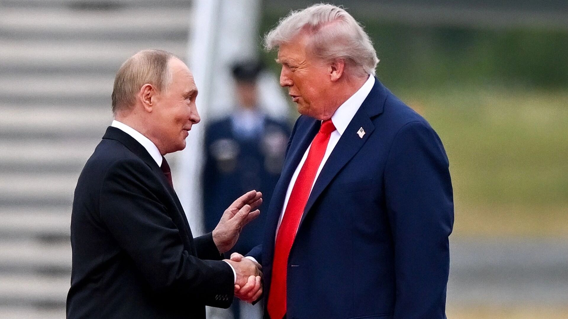 «Целая спецоперация»: разобьет ли звонок Путина Трампу надежды Киева на Tomahawk?