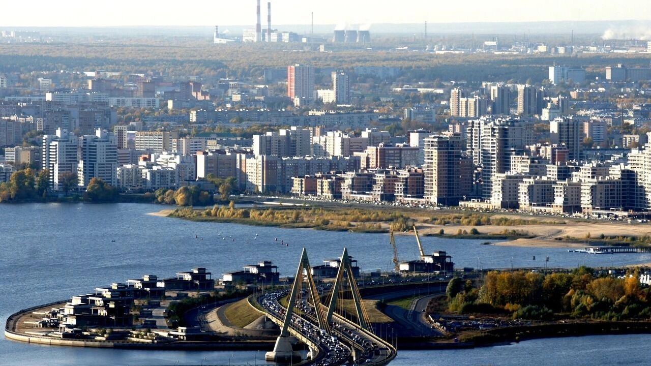 Вокруг Татарстана витают слухи, деньги и отравления