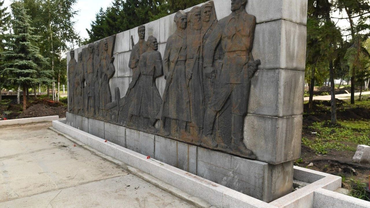 Старые фундаменты полностью разобраны и заменены новыми кирпичными конструкциями