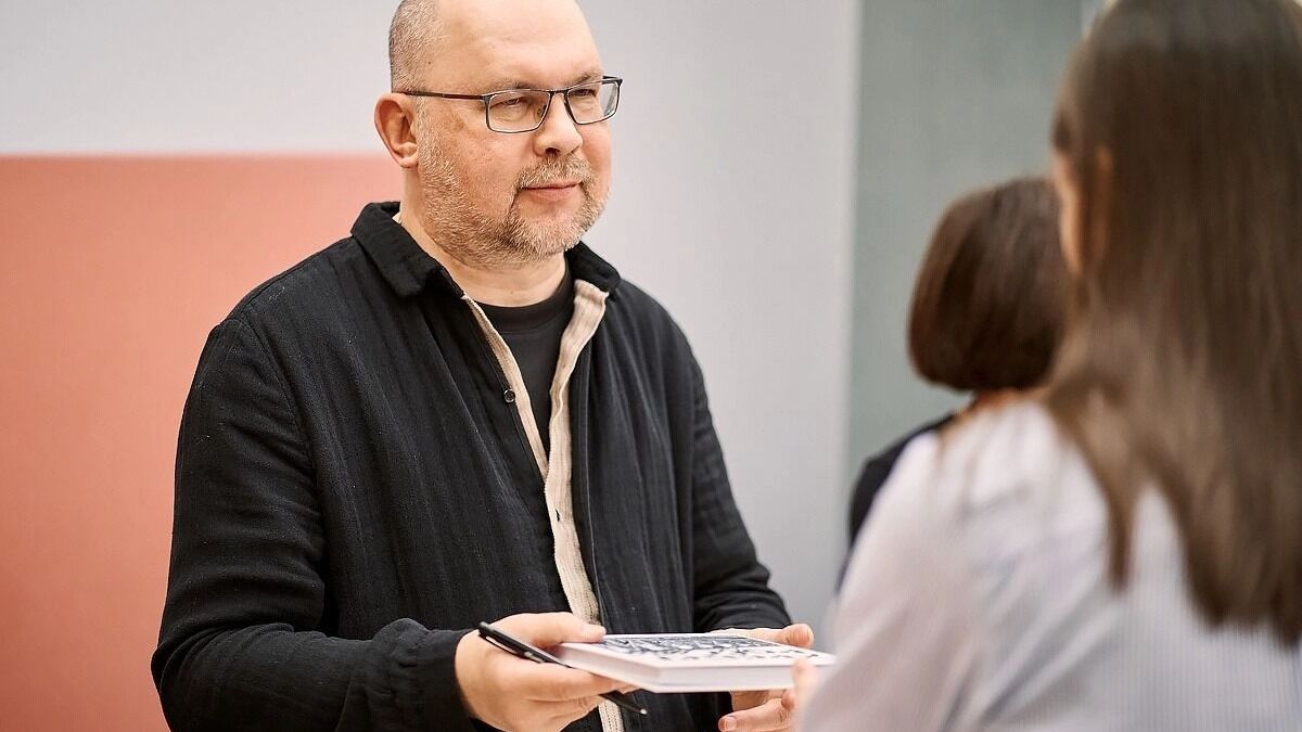 Писатель Алексей Иванов неожиданно приехал в Пермь на встречу с читателями — он выступит на «Причале»