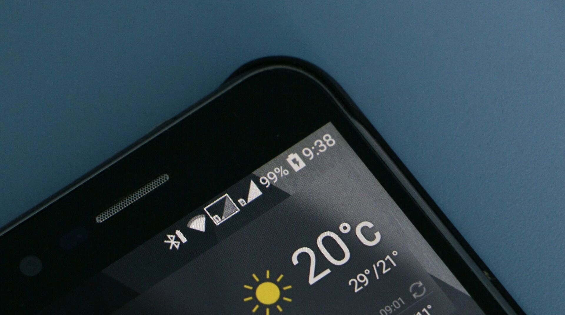 Чтобы отключения интернета не&nbsp;стали проблемой, лучше загрузить всю необходимую информацию заранее