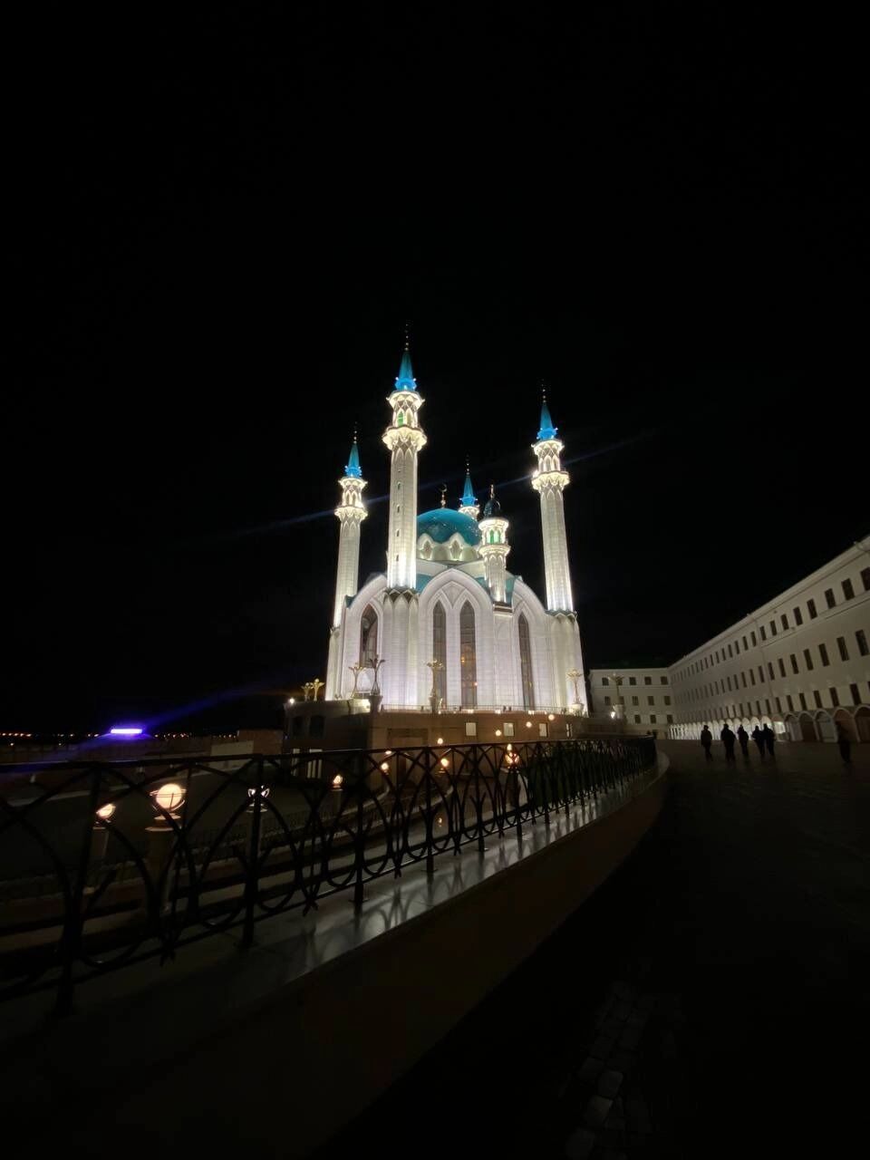 Казанский Кремль и мечеть Кул-Шариф интересны в любое время года и при любом освещении