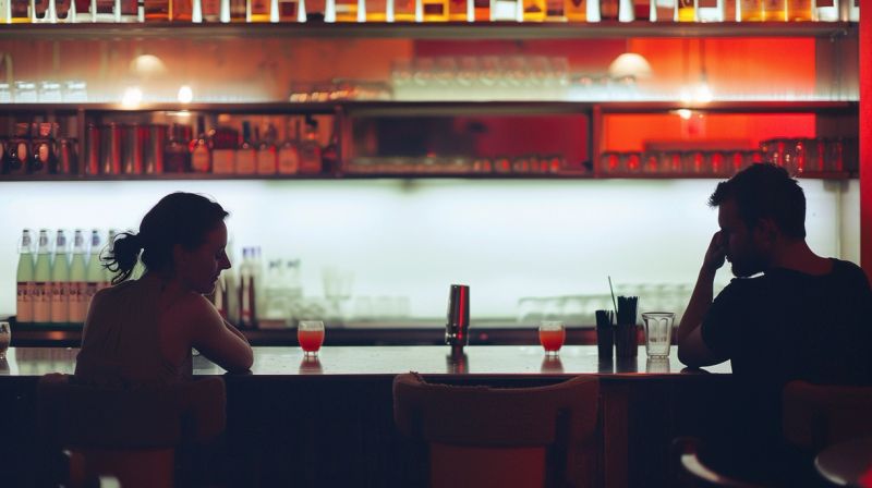 Альфонс или милфа? Как живут пары, в которых женщина старше