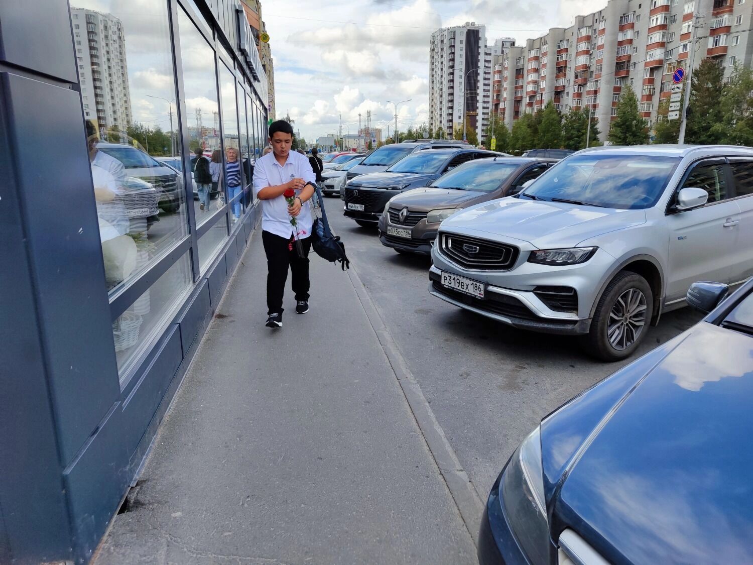 Вдали от школ Сургут выглядит буднично