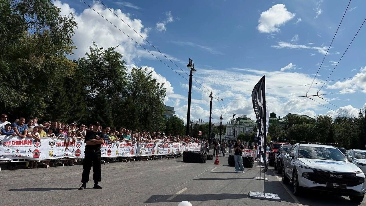 Площадь Победы стала настоящим местом борьбы за победу