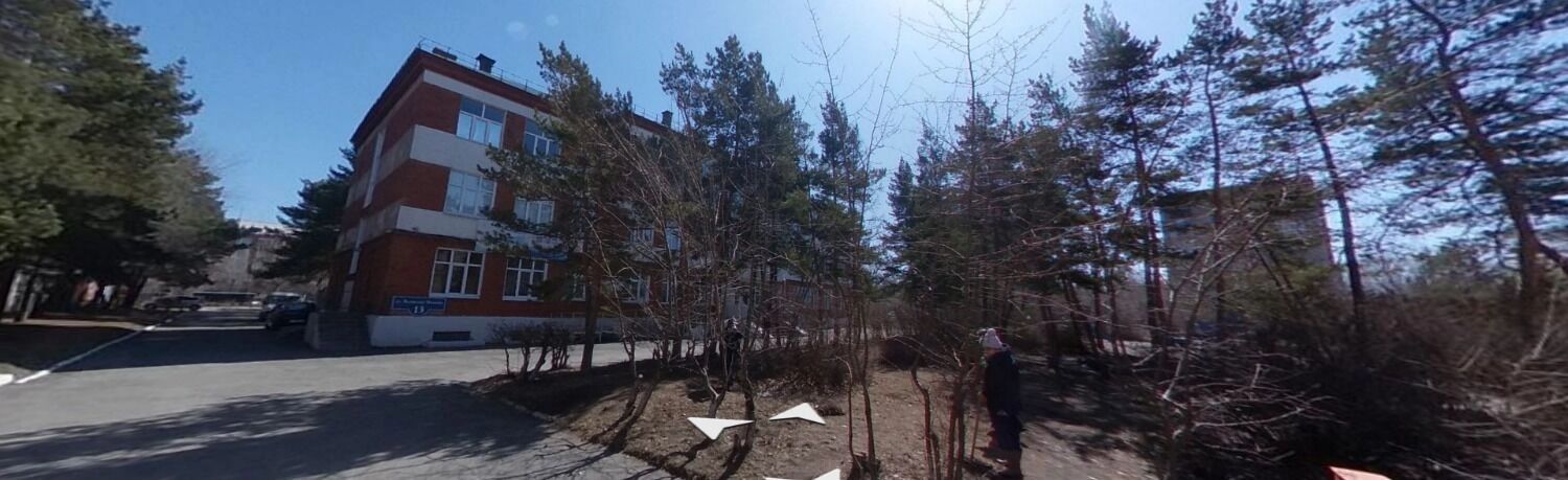 Территория вблизи центра Исток на улице Всеволода Иванова