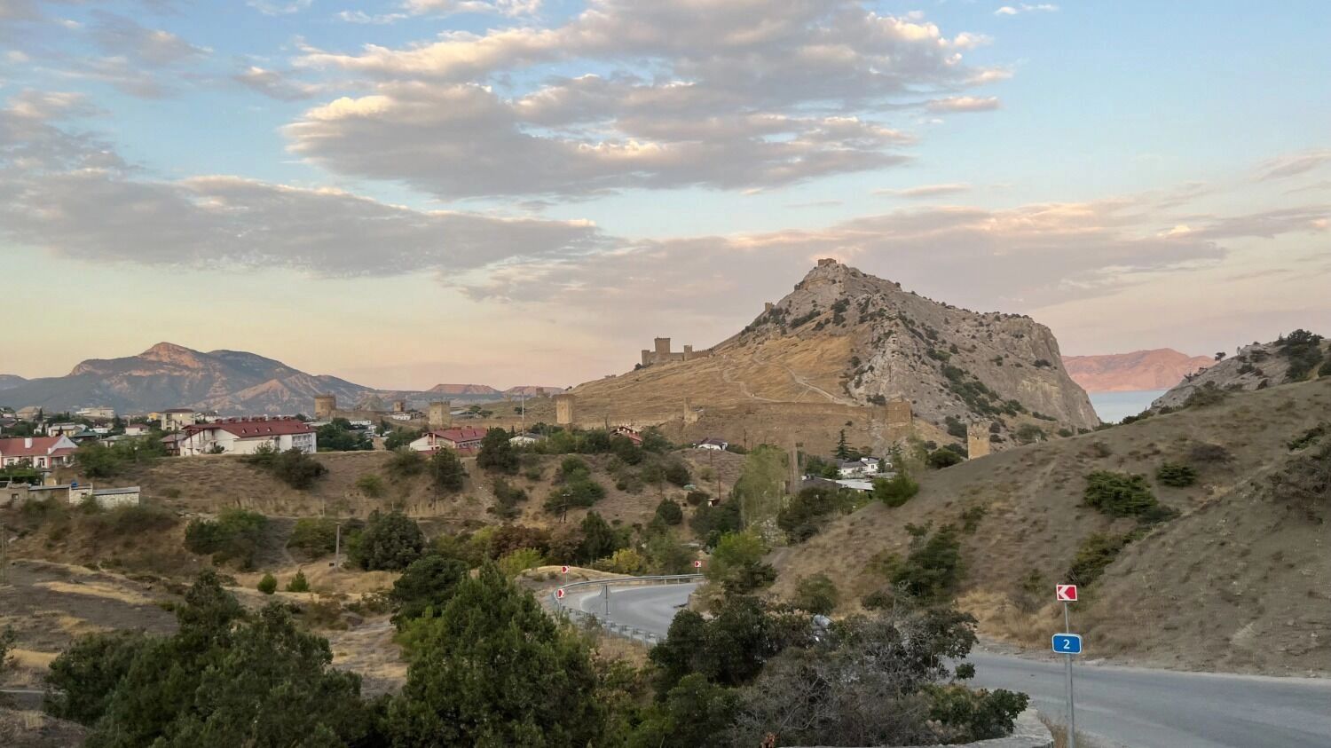 Вид на&nbsp;Генуэзскую крепость
