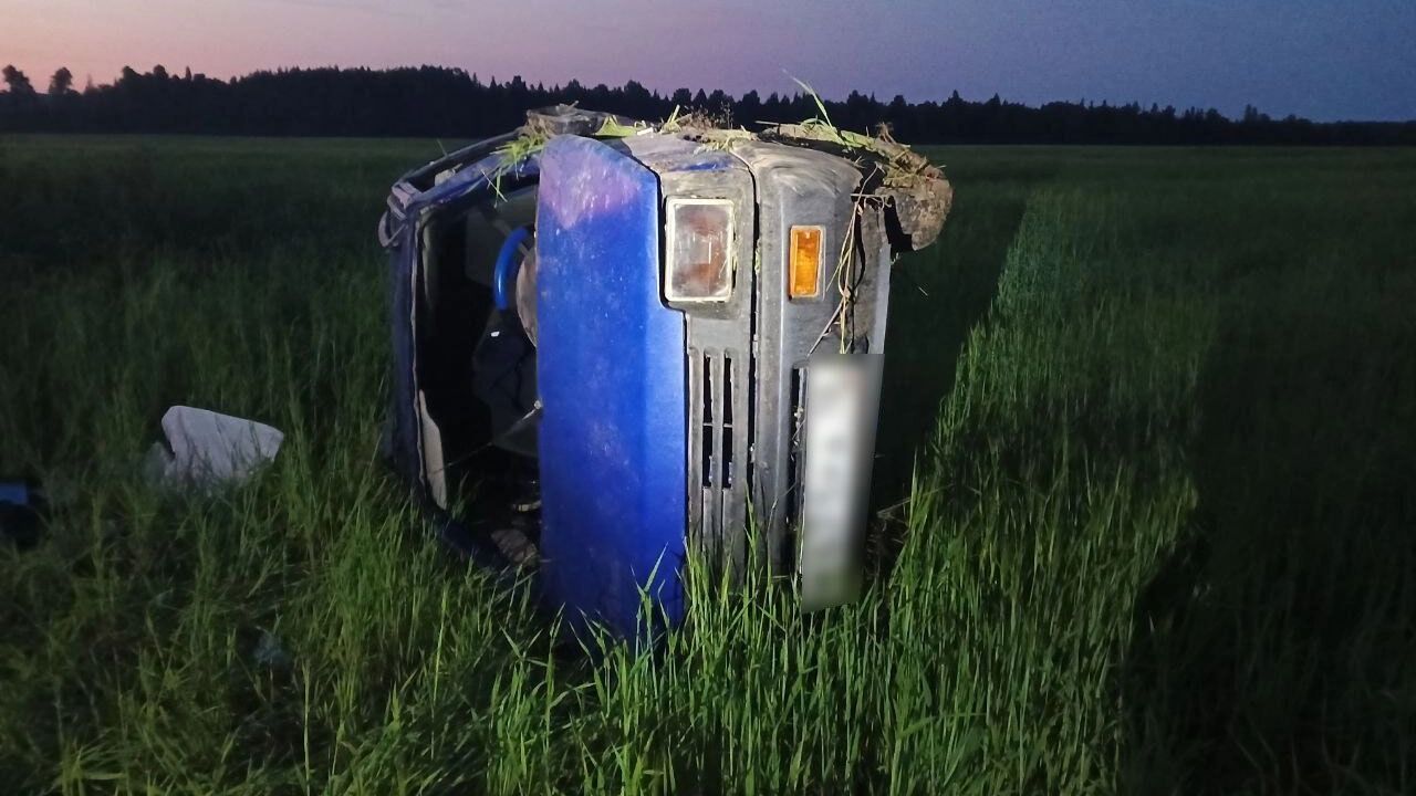 Автомобилист без прав получил смертельные травмы в Удмуртии