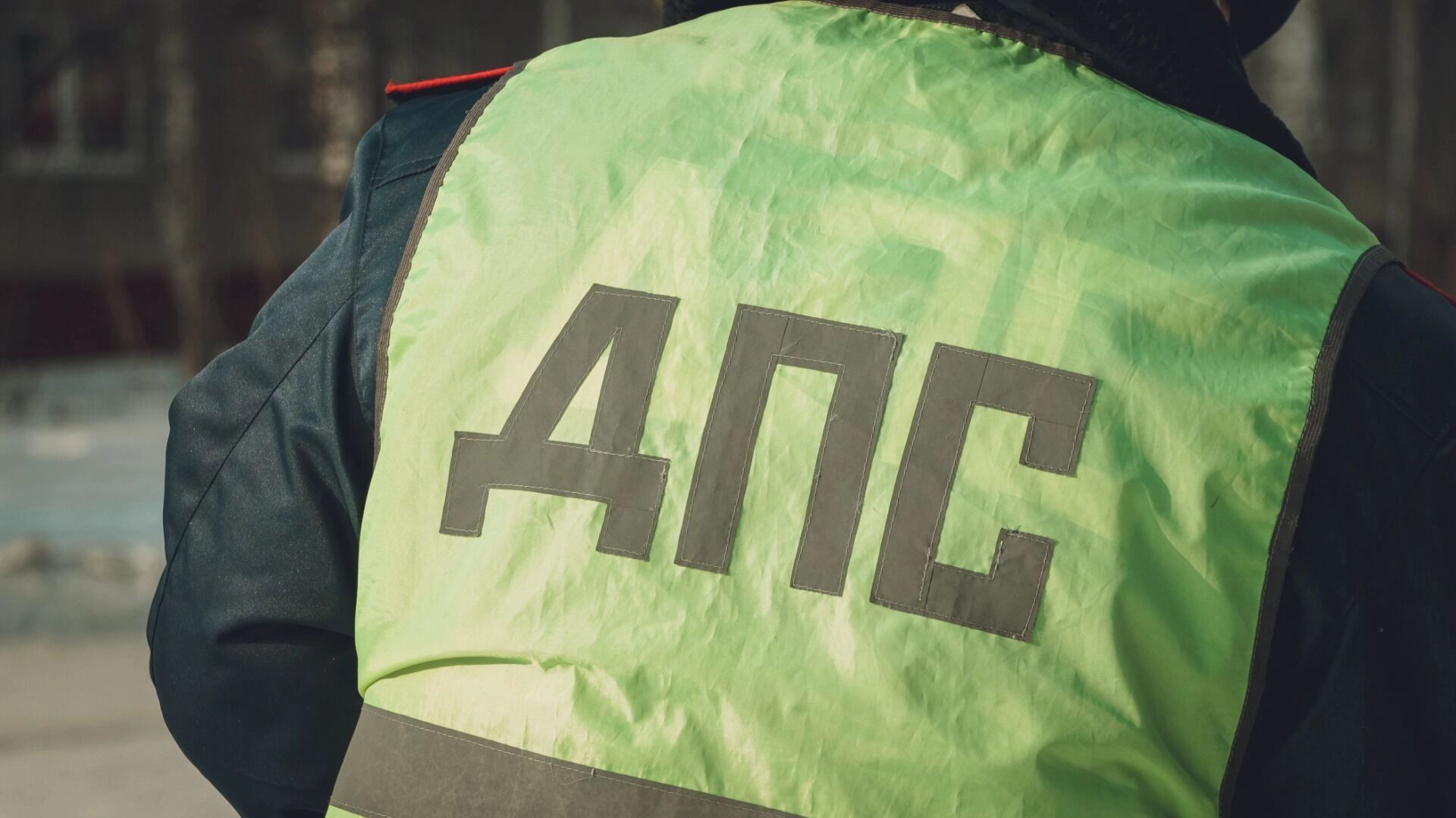 Волгоградцы застряли в пробке у Мамаева кургана из-за массовой аварии