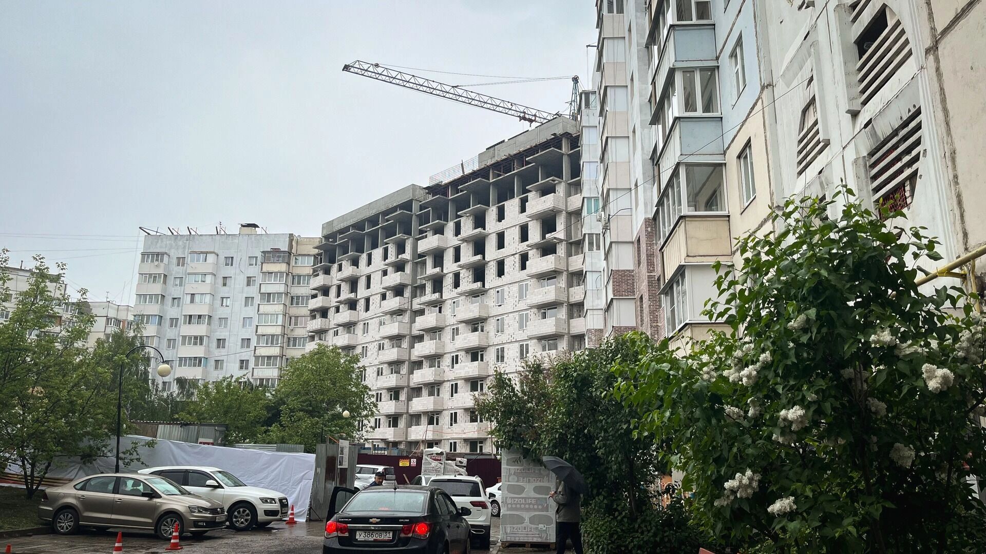 Названы районы Москвы и Петербурга — лидеры по росту цен на новостройки