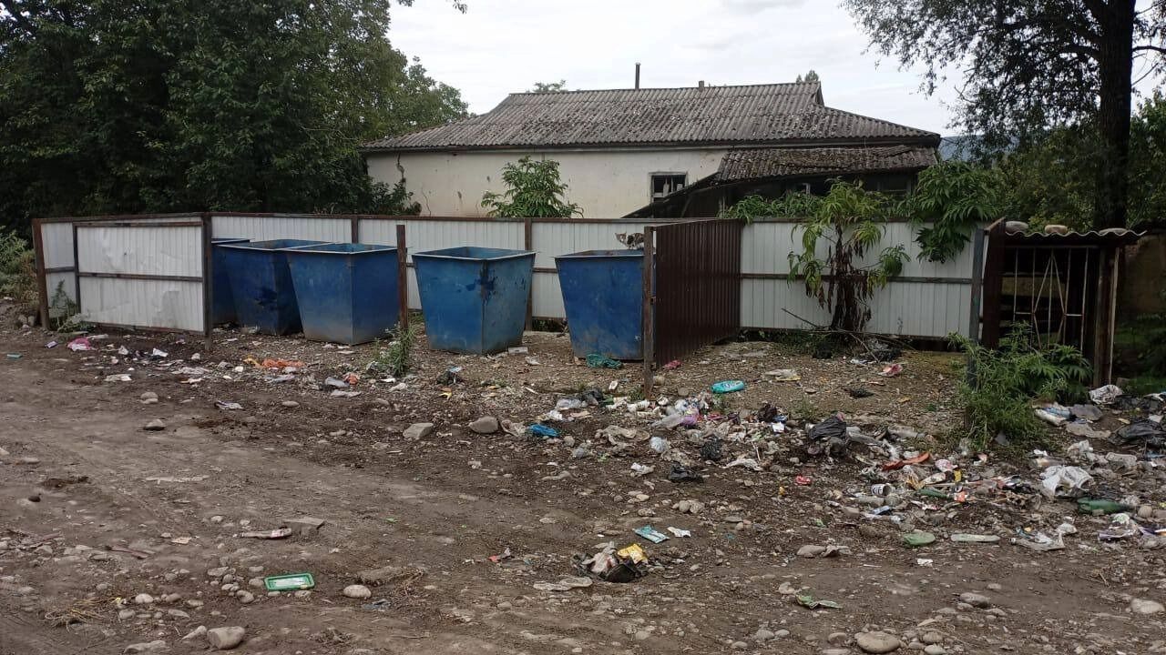 Мусорная площадка в селе Мугерган