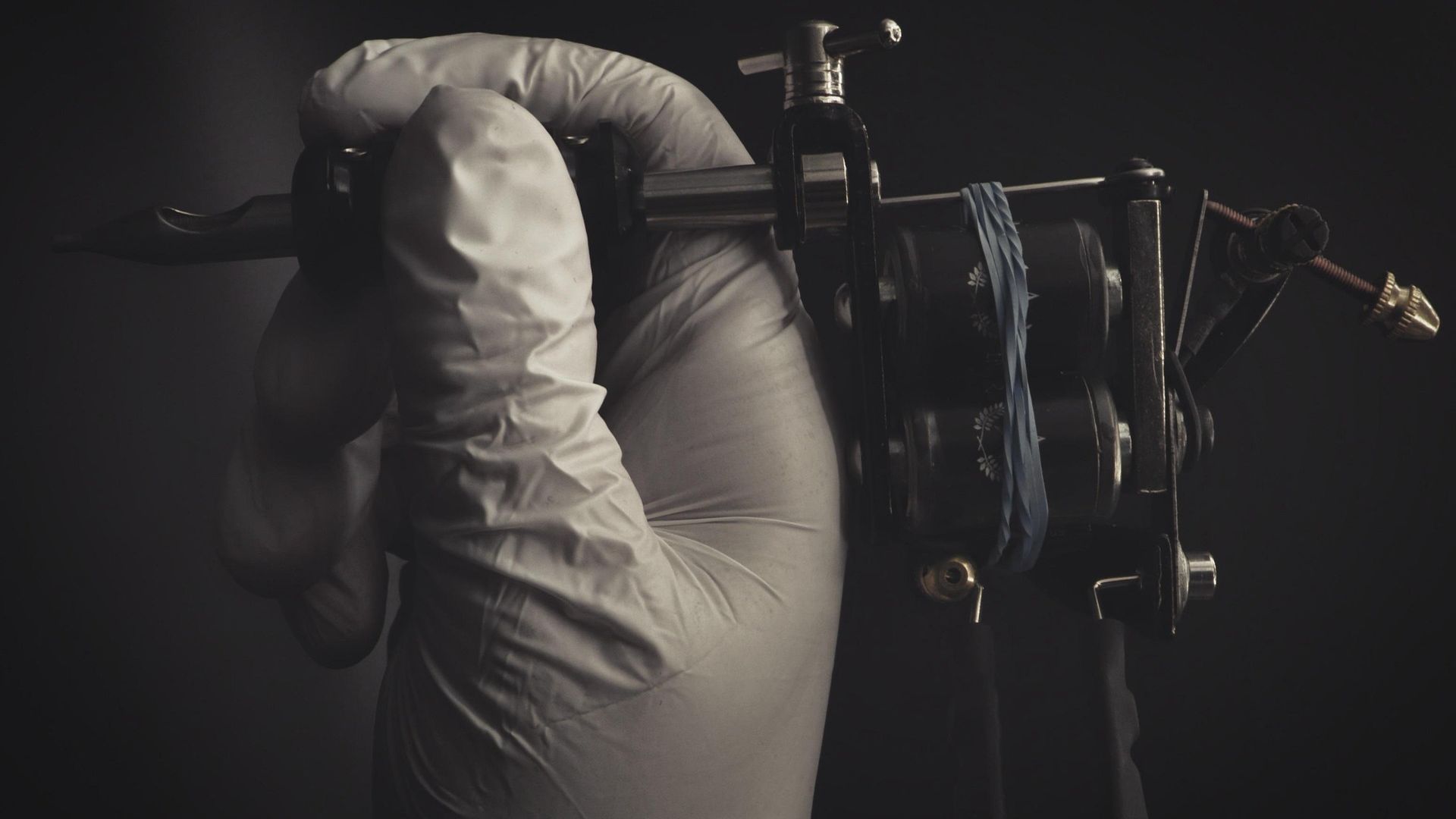 В Петербурге множатся тату-салоны — уже 259