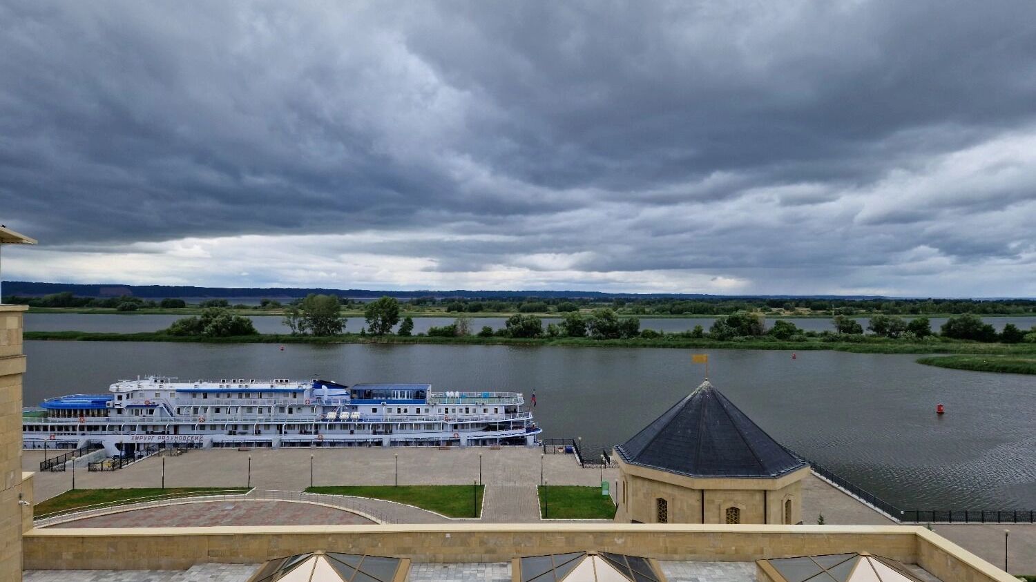 Набережная и Речной порт Болгара. Казань, Республика Татарстан