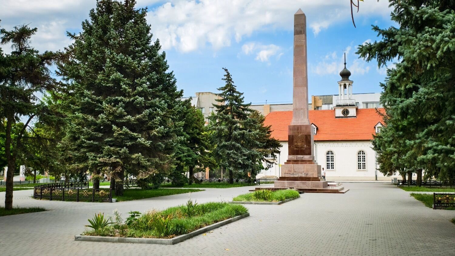 Территорию Старой Сарепты постепенно благоустраивают