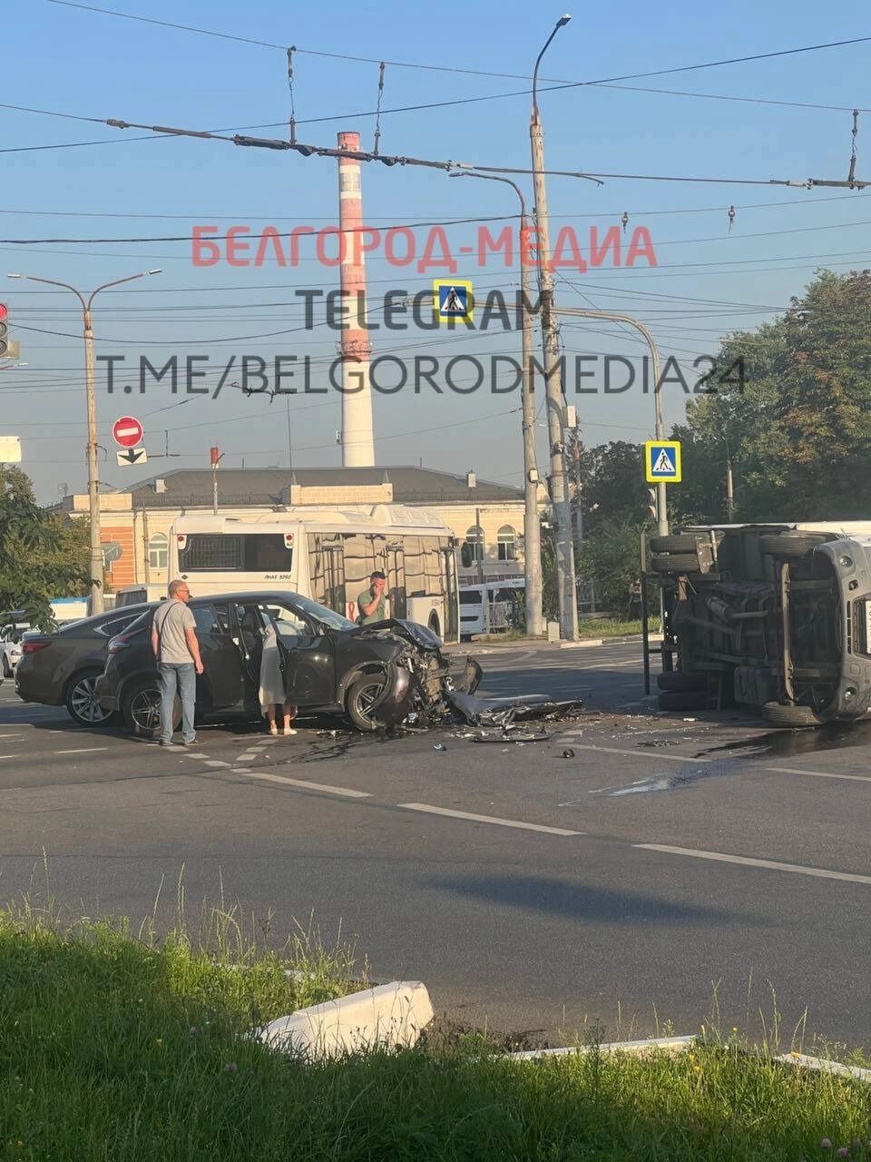 Три автомобиля столкнулись в Белгороде
