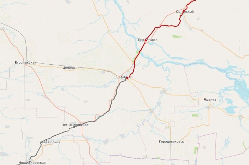 Поезд «Челябинск — Новороссийск» остановился в Сальске из-за атаки беспилотников
