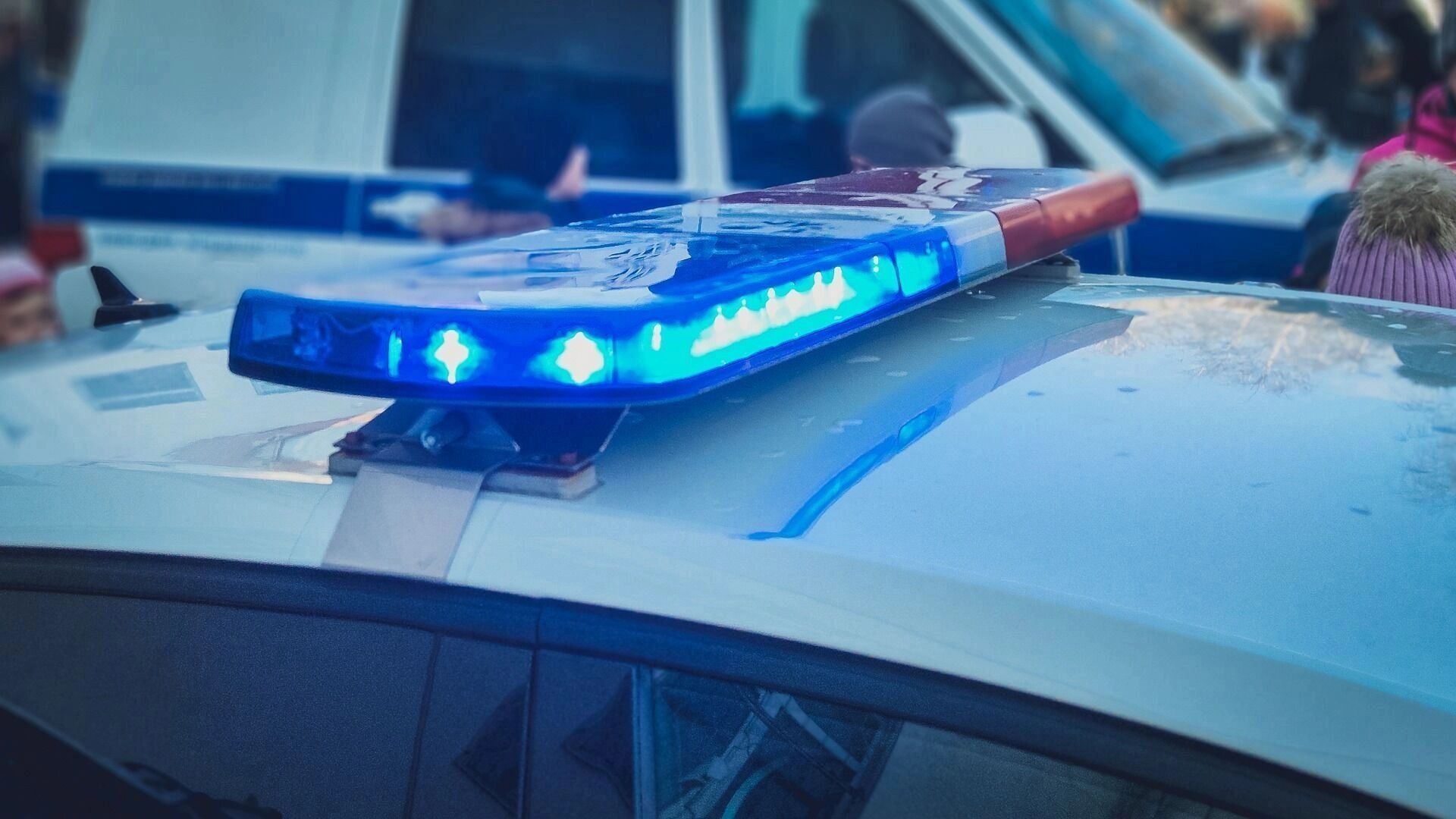 Две девочки упали с мопеда в Волгоградской области