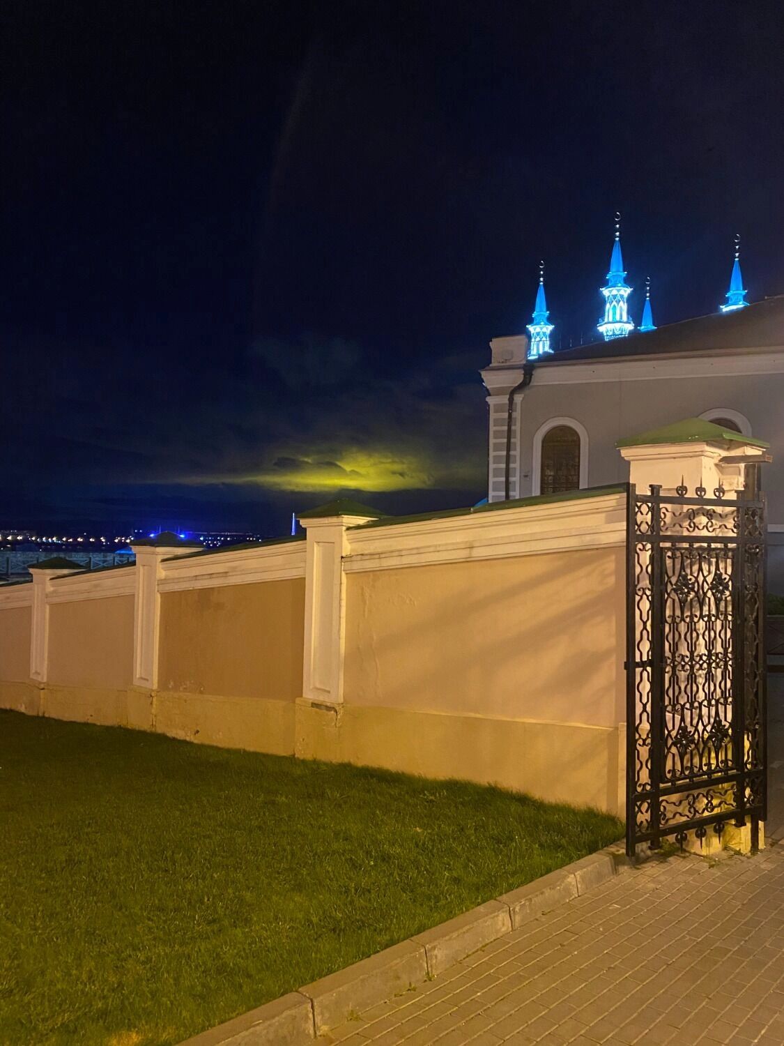 Казанский Кремль и мечеть Кул-Шариф интересны в любое время года и при любом освещении