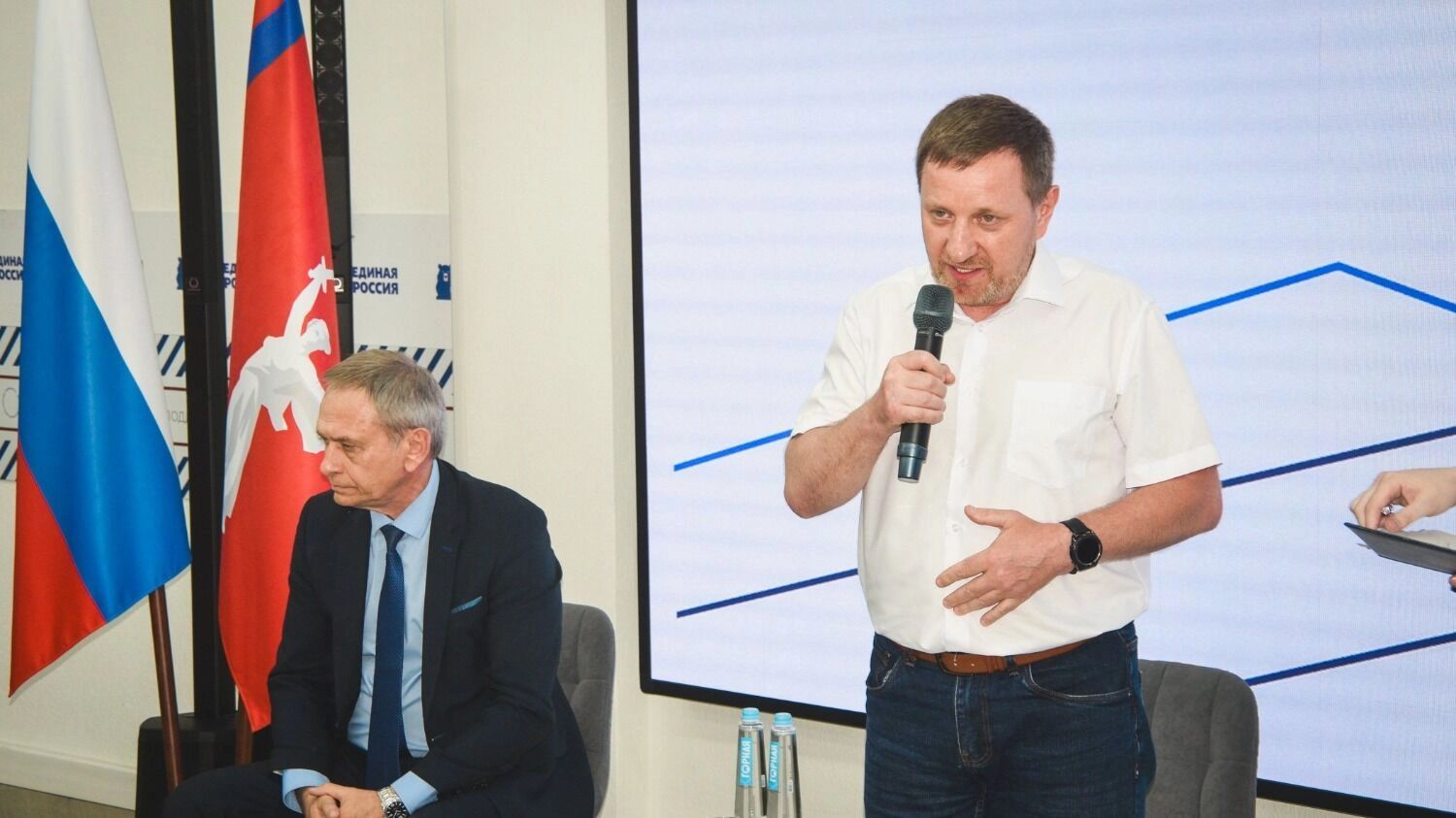 Андрей Удахин пожелал всем удачи и подчеркнул важность совместной работы и поддержки со стороны профильных организаций