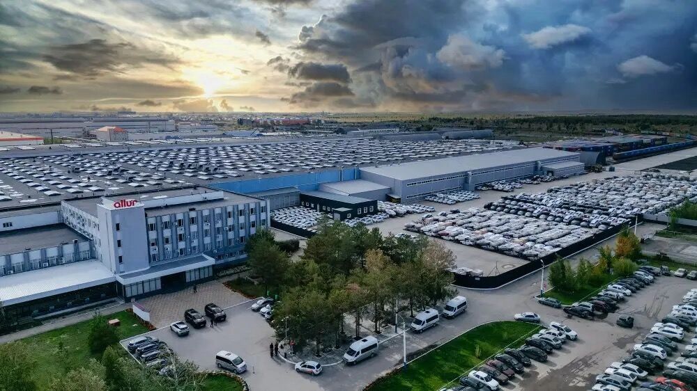 Утильсбор по второму кругу? ФТС требует миллионы с покупателей авто из Казахстана