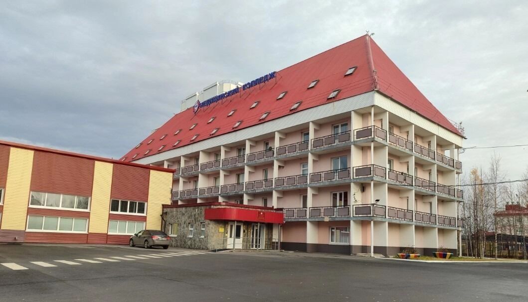 Нижневартовский медицинский колледж